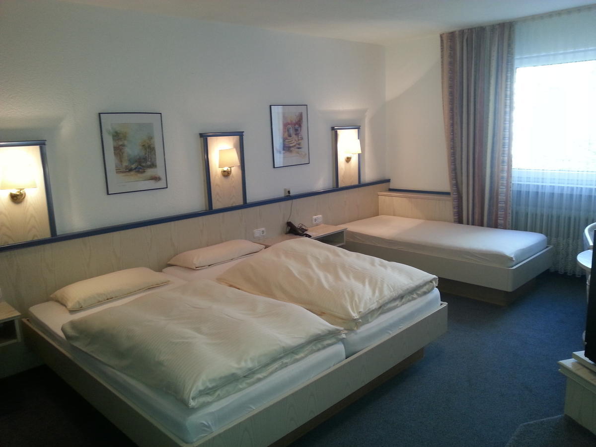 Hotel Restaurant Rueckert Nistertal Room photo
